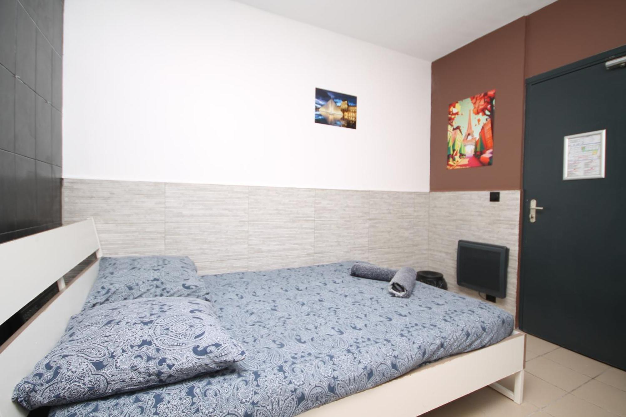 04 - Chambre Avec Lit Double Proche Paris Et Transports Wifi Сен Дени Екстериор снимка